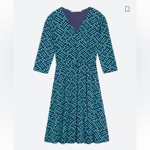 41 Hawthorn Renesme Jersey Faux Wrap Dress Size L